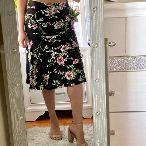 Cabi floral midi skirt - Picture 3 of 5